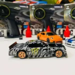 1/43 4WD RC Mini Drift Car with High-Speed Motor and Durable Design